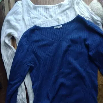 GU 리브 V넥 긴팔 T셔츠 2종 세트