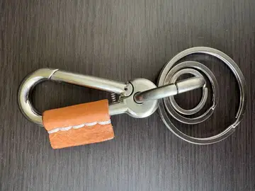 Hender Scheme 카라비너