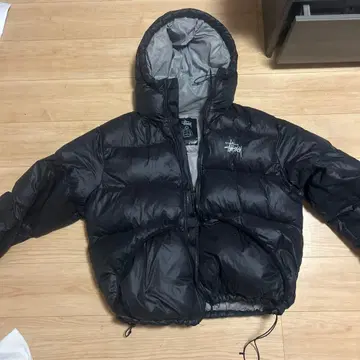 800필 후드 부착 다운 자켓 블랙