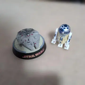 스타 워즈 밀레니엄 팔콘 R2-D2 피규어 세트