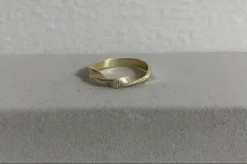 un by Tomoyo Yoshida 로브르미에르 에뚜왈 반지 9호