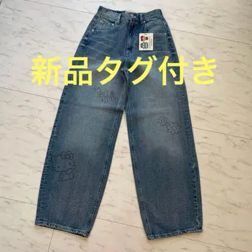 택 포함 새상품 로데오 헬로키티 자수 데님 팬츠