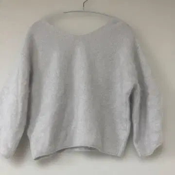 투모로우랜드 울 니트 풀오버 라피얀