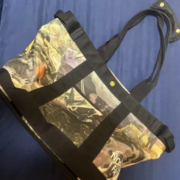 THE NORTH FACE 카모플라쥬 토트백