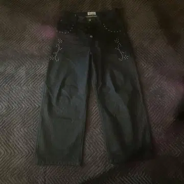 [ 즉완품 ] BADWAY 클래식 스터드 데님 팬츠