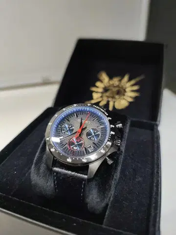 새상품급 SEIKO 8T63-03G0 몬스터 헌터 콜라보 20주년 모델