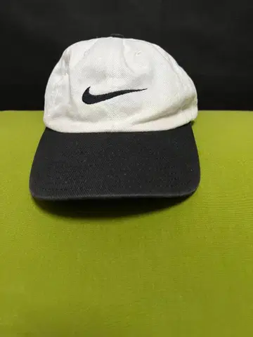 Nike 야구 모자 화이트/블랙