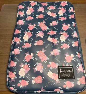 [컨디션 최상 레어] Sanrio 쿠로미 다기능 태블릿 파우치