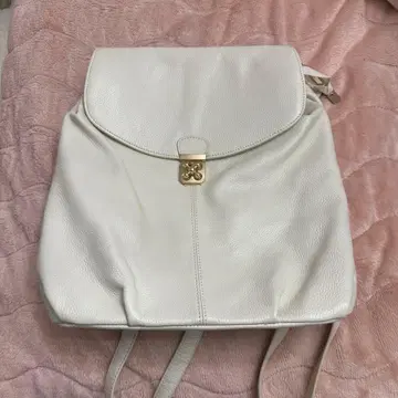 소가죽 백팩 화이트