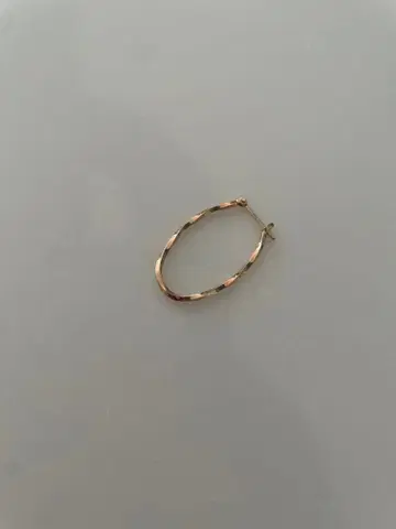 귀걸이 K10 오벌 트위스트 후프 귀걸이