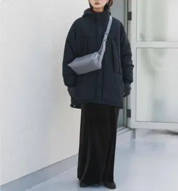 어반 리서치 UR TECH 몬스터 코트 미사용