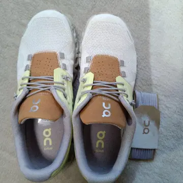 온 On 클라우드5 여성용 거의 미사용