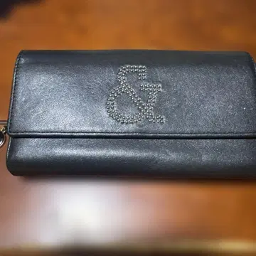 PINKY&DIANNE 블랙 가죽 장지갑