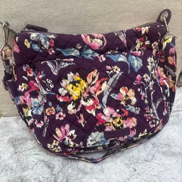 베라 브래들리 보라색 꽃무늬 숄더백