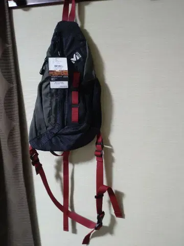 [ 미사용 새상품 택 포함 ] 밀레 바디백 숄더백 원숄더백