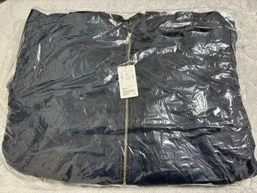 A DAY IN THE LIFE 스웨이드라이크 패디드 블루종