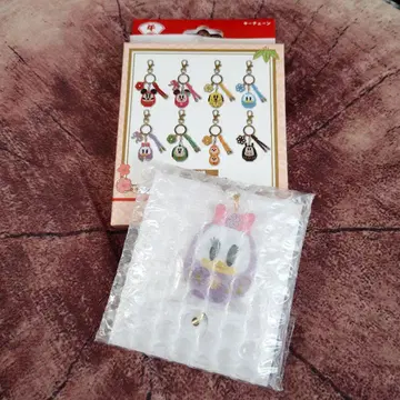 디즈니 리조트 2026 설날 말 데이지 덕 키체인