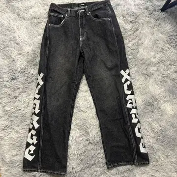 XLARGE 블랙 와이드 레그 데님 30