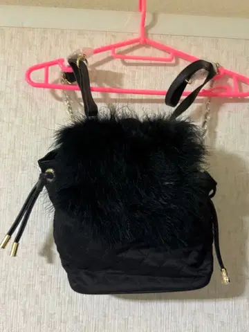 Rady 블랙 퍼 백팩