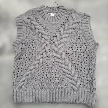 ZARA 블루 그레이 니트 베스트
