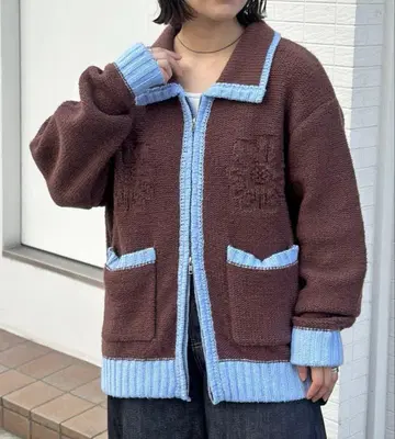 CPCM 동일 컬러 꽃무늬 자카드 가디건