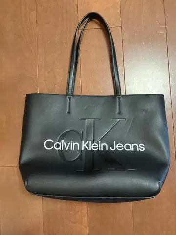 캘빈 클라인 진스 블랙 토트백