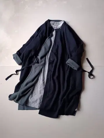 아두이트리스테스 LOISIR 울 카슈쿨풍 코트 가디건