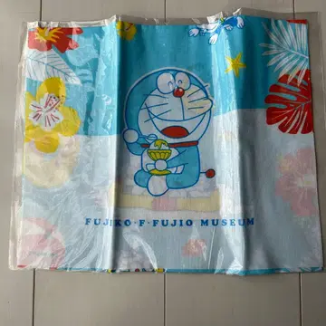 후지코 후지오 뮤지엄 수건 트로피컬 도라에몽