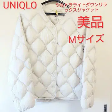 UNIQLO 울트라 라이트 다운 릴랙스 자켓 M 사이즈 새상품급 화이트