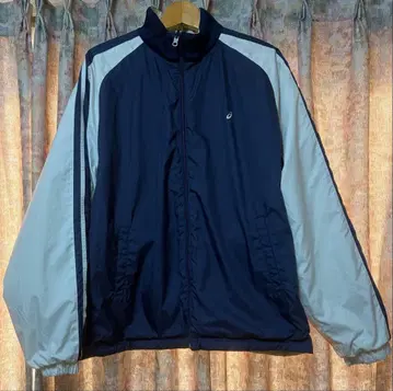 ASICS 리버서블 충전솜 자켓 네이비/화이트/베이지