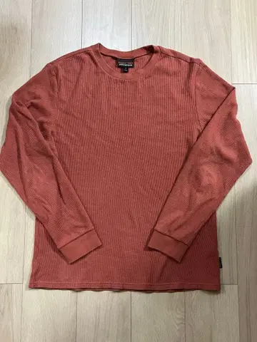 파타고니아 워크 와플 크루 보르도