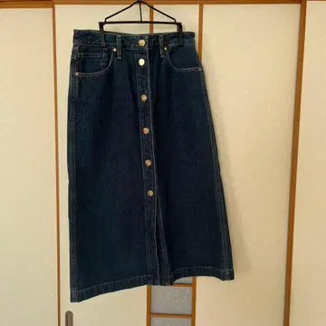 골드사인 스커트