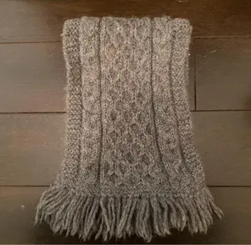 귀중품 인버아란 머플러 그레이