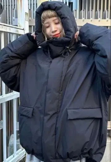 CIAOPANIC 충전솜 후드 해피 자켓 블랙 오버 사이즈 블랙