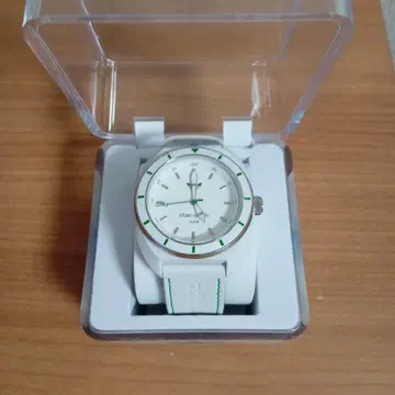 adidas 스탠스미스 화이트 손목시계 (쿼츠)