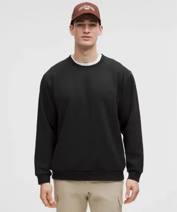 블랙 크루넥 맨투맨