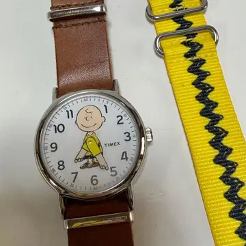TIMEX x PEANUTS 손목시계 스누피 찰리 브라운