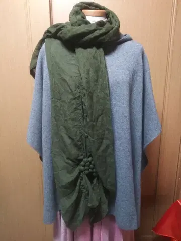 올리브 그린 스톨