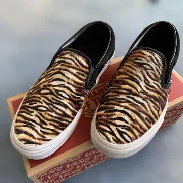 귀여워! 23.5cm VANS 호랑이 패턴 슬립온 박스 포함