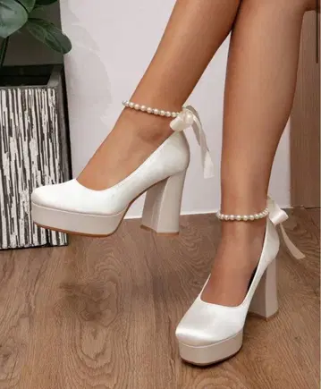 화이트 리본 포함 하이힐 JP23.5 브라이덜 웨딩 사전 촬영