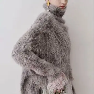 MIX 페더얀 볼륨 터틀 니트