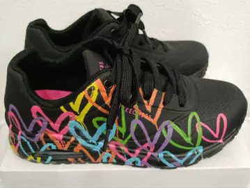 SKECHERS 하트 스니커즈 여성용 24.5