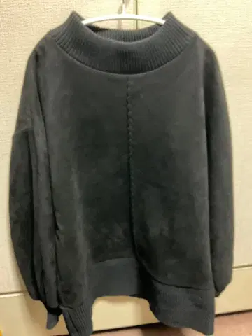 블랙 상의 F 사이즈