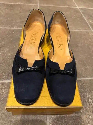 OPELKA 네이비 스웨이드 하이힐 펌프스 used 23cm