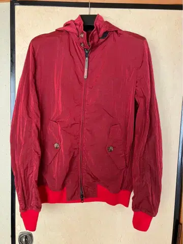 바라쿠타 BARACUTA 나일론 자켓 빨간색 보르도