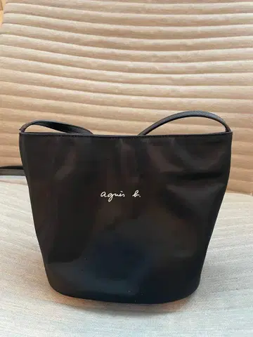 아네스 베 블랙 나일론 숄더백