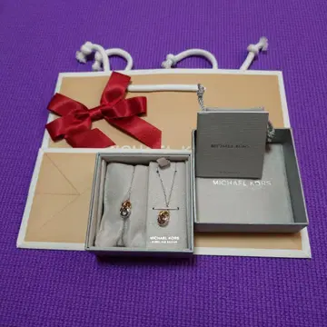 MICHAEL KORS 목걸이 & 팔찌 종이 토트백 포함