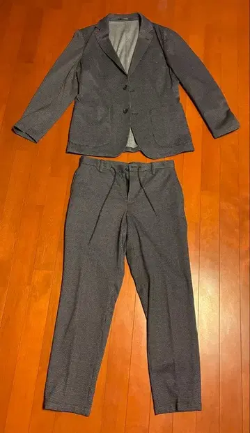 그레이 체크 무늬 캐주얼 파자마 수트