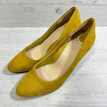 새상품급 멋스러운 RANDA 펌프스 옐로우 컬러 머스타드 23.0cm