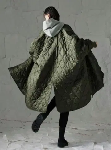 안티카 MA-1 퀼팅 판초 카키